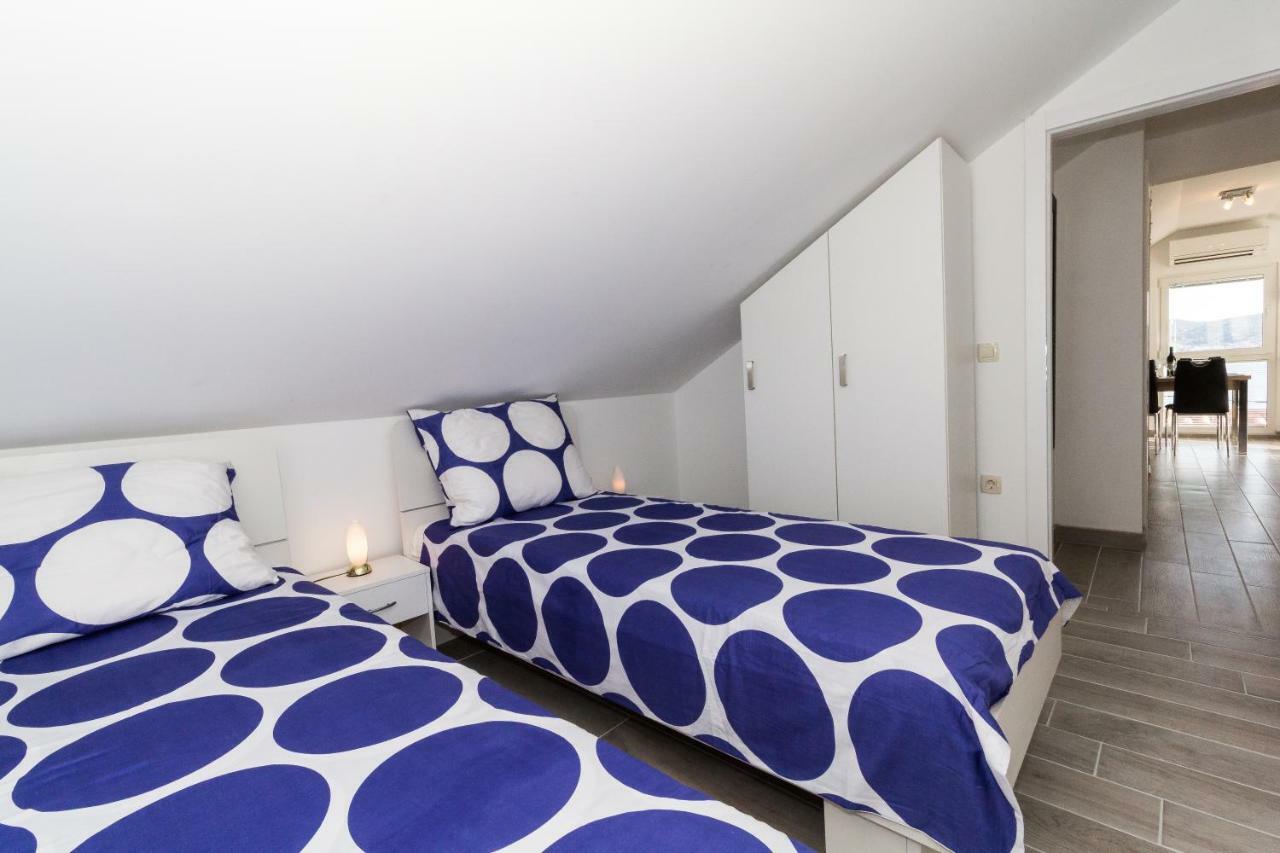 New Apartment Joly Sea View 비오그라드나모루 외부 사진