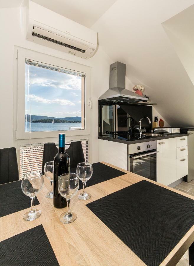 New Apartment Joly Sea View 비오그라드나모루 외부 사진