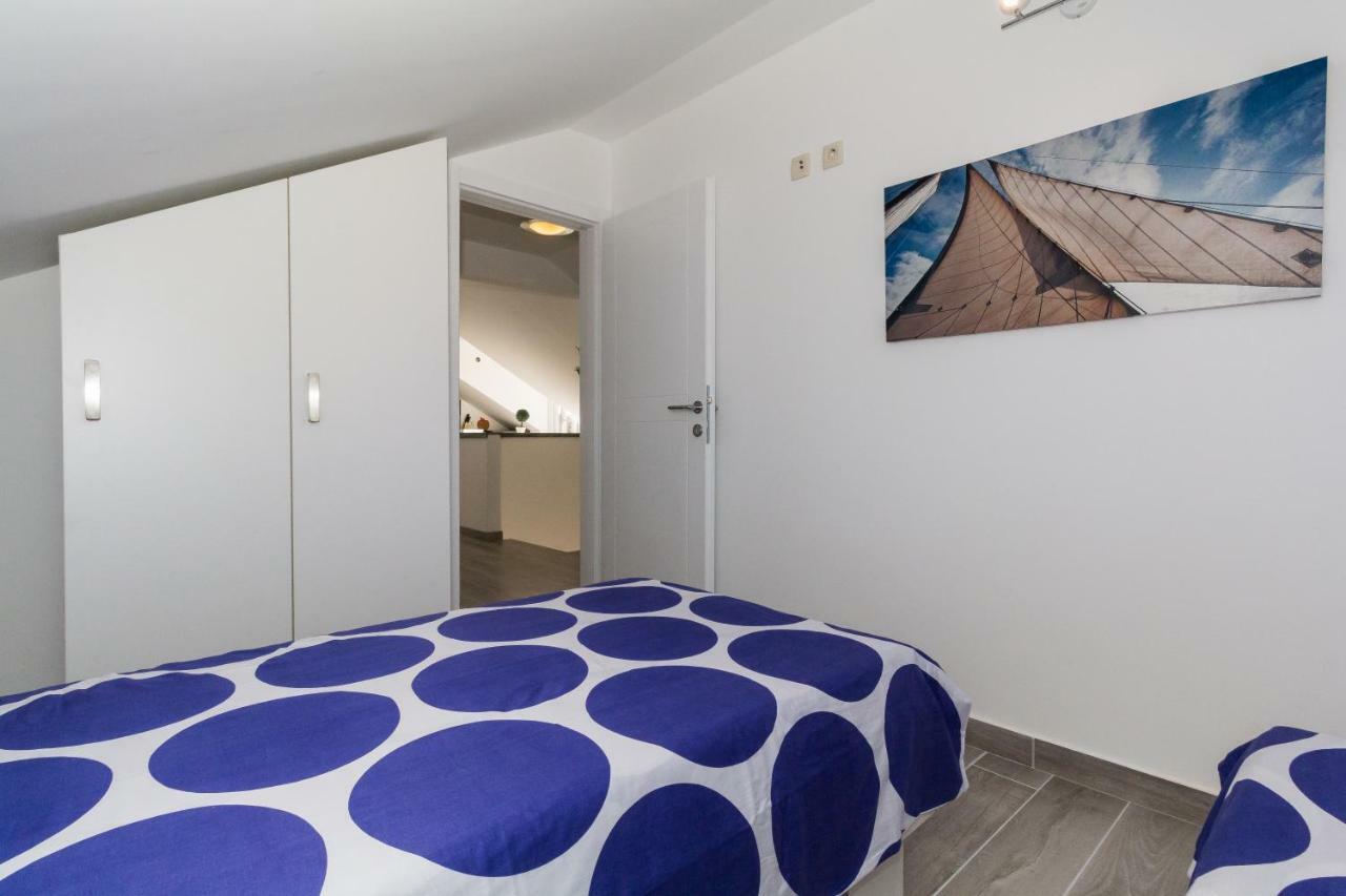 New Apartment Joly Sea View 비오그라드나모루 외부 사진