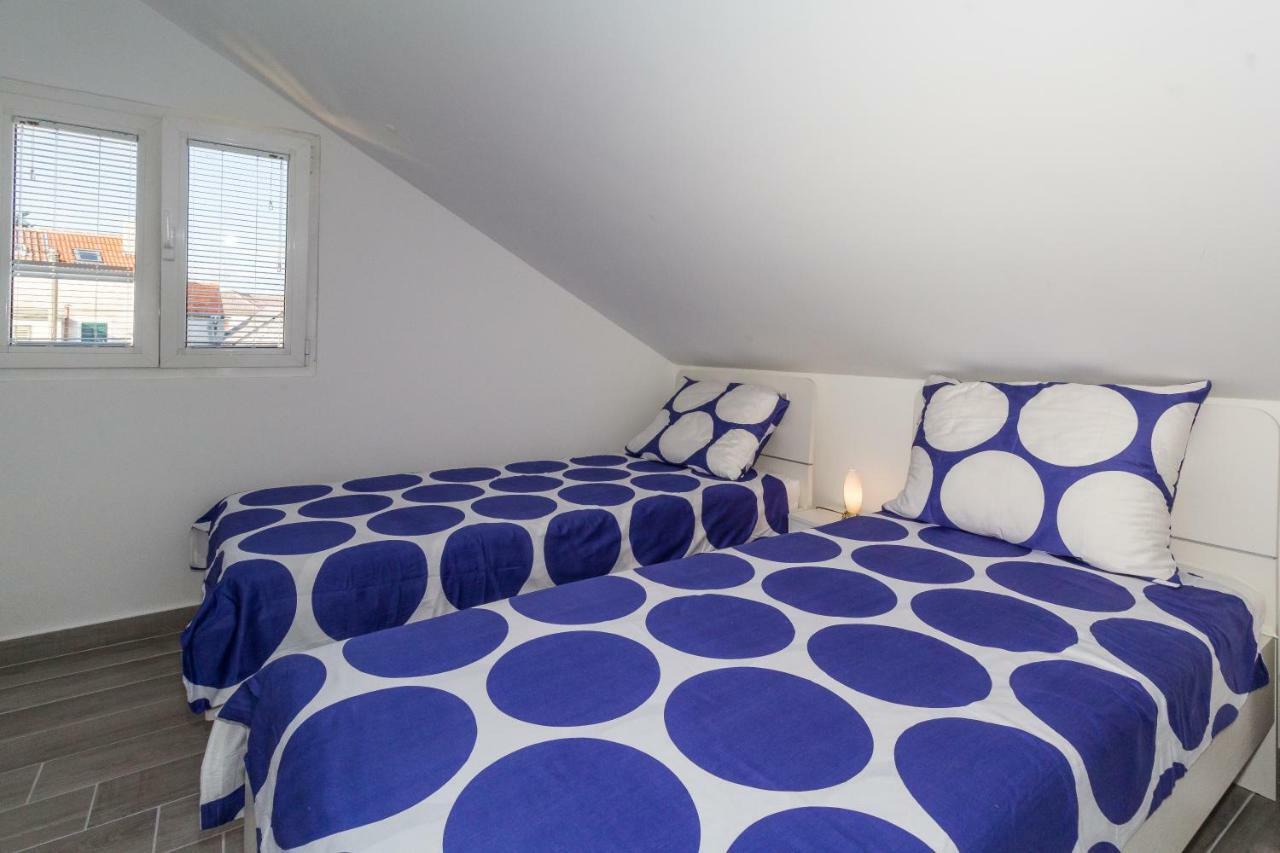 New Apartment Joly Sea View 비오그라드나모루 외부 사진